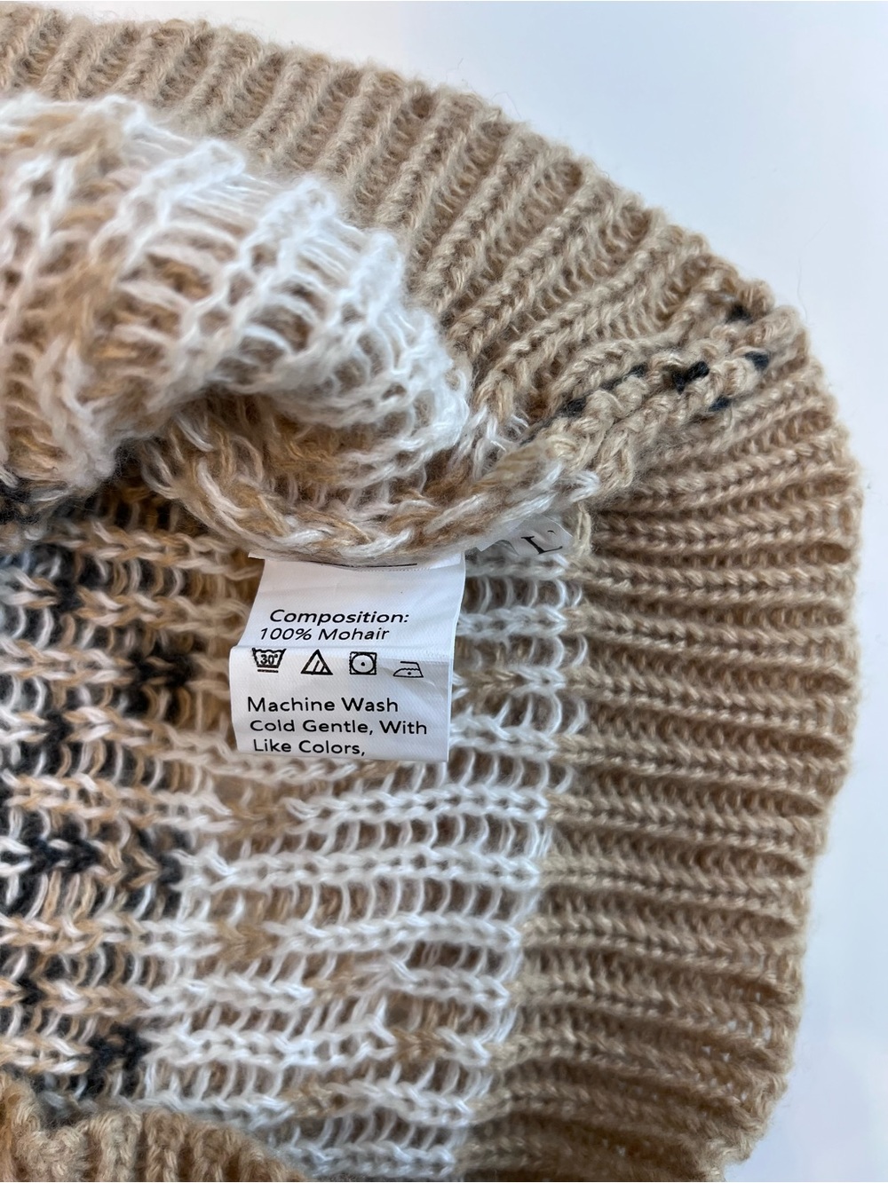 Cozy Nordic 100% Mohair Fair Isle Knit Sweater - Picture 6 of 7